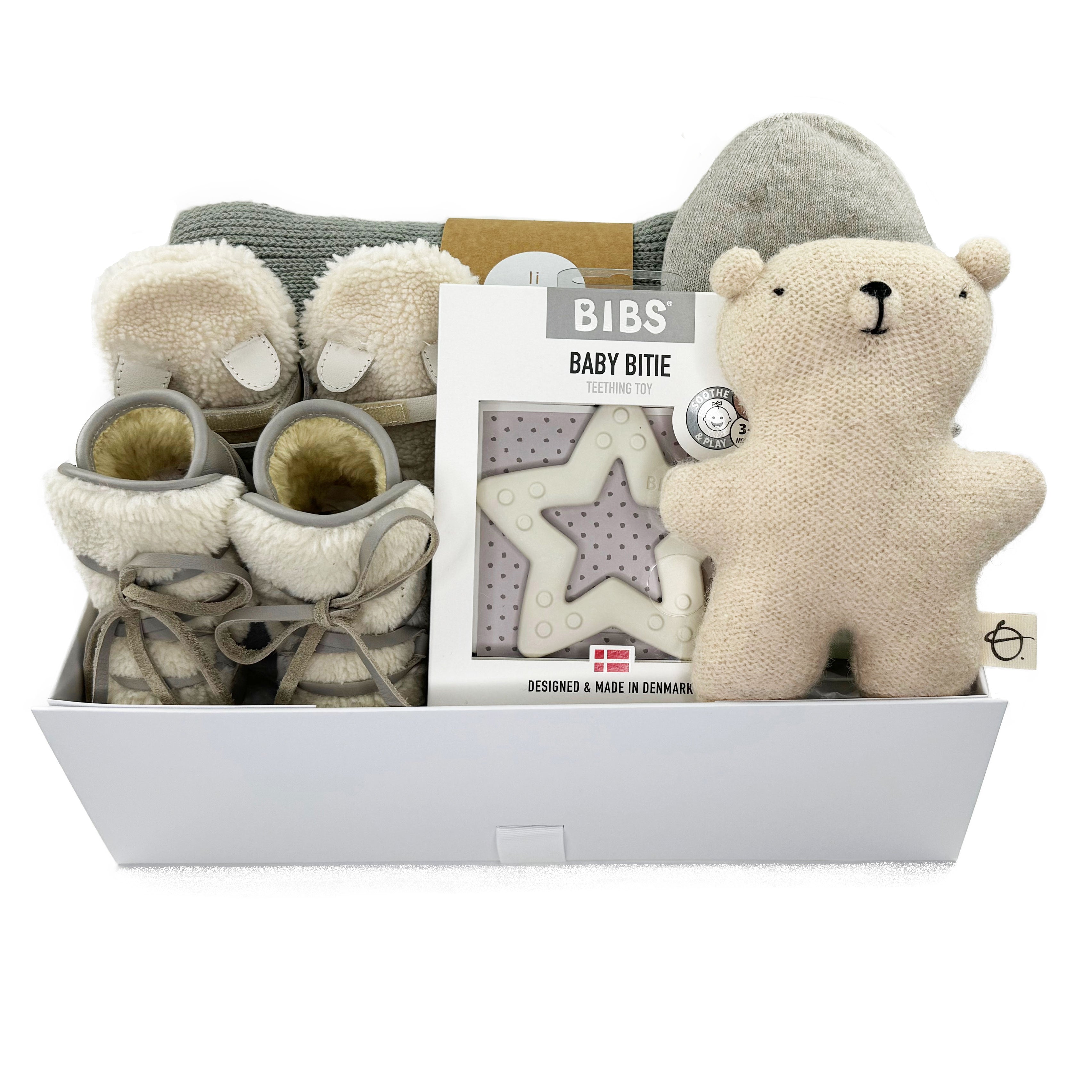 Luxury Baby Box in neutral colours perfect for the Fall and Winter at Bonjour Baby Baskets