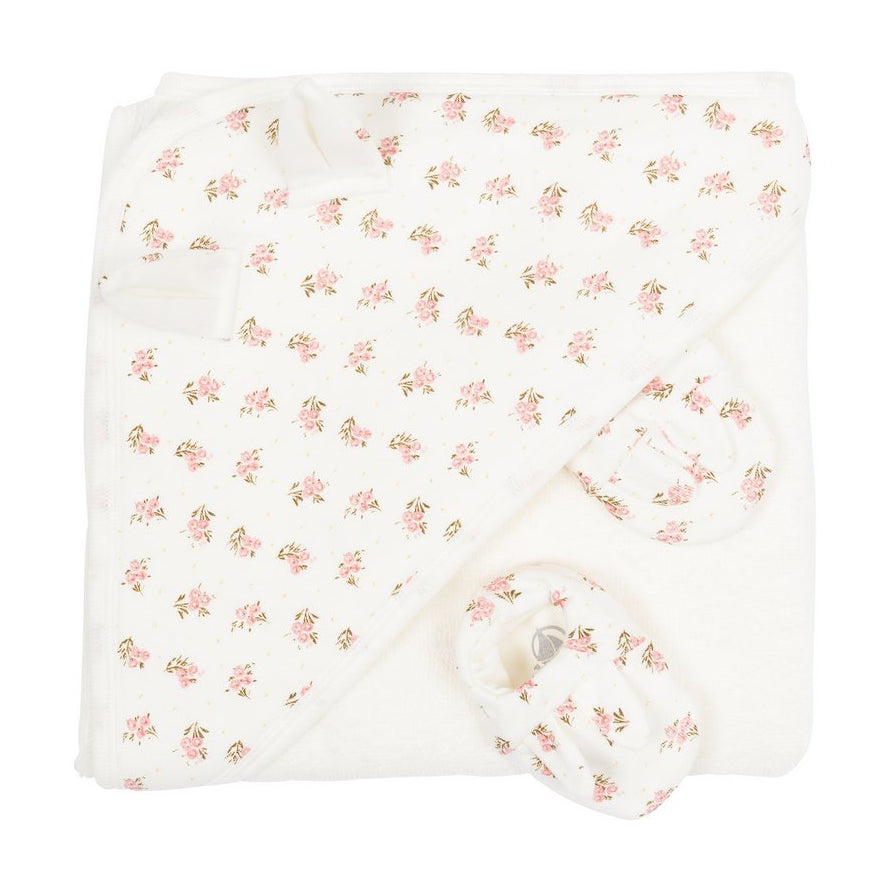 Organic Baby Towel set by Petit Bateau. Perfect Baby Shower Gift Idea